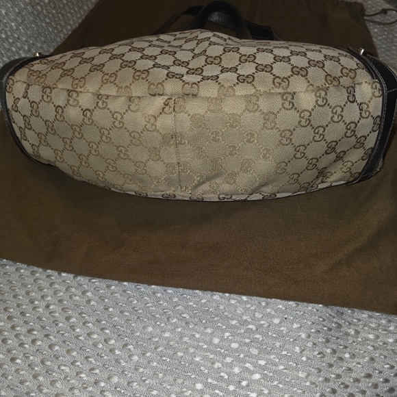 Authentic GUCCI ABBY bag with GUCCI HYSTERIA wallet - Picture 5 of 16